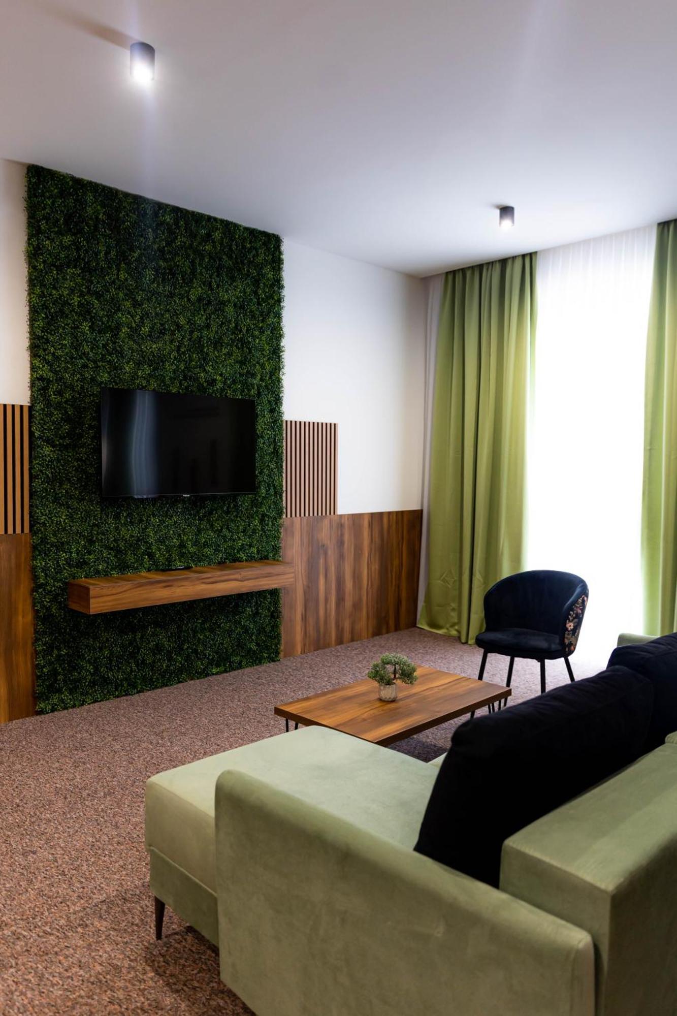 Hostel Tron Travnik Exterior photo